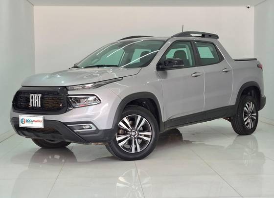 FIAT TORO 1.3 TURBO 270 FLEX FREEDOM AT6 FIAT TORO 1.3 TURBO 270 FLEX FREEDOM AT6